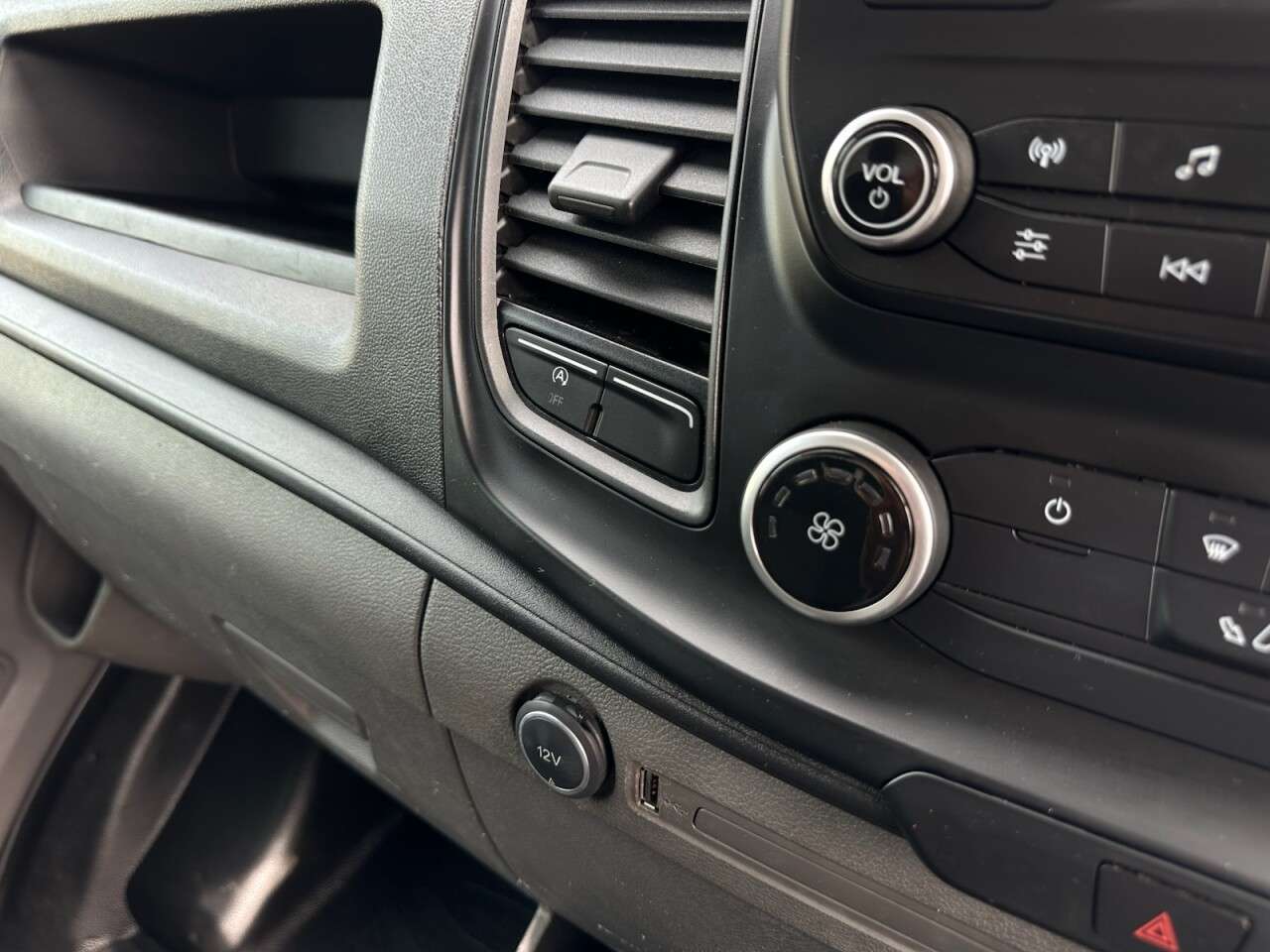 2021 FORD TRANSIT 2021 FORD TRANSIT