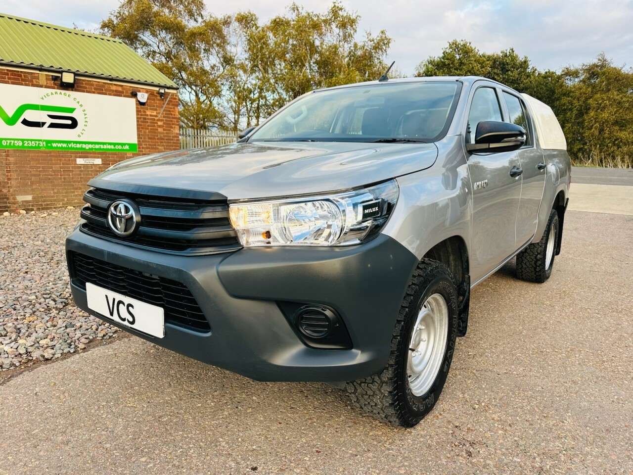 2019 TOYOTA HI-LUX 2019 TOYOTA HI-LUX