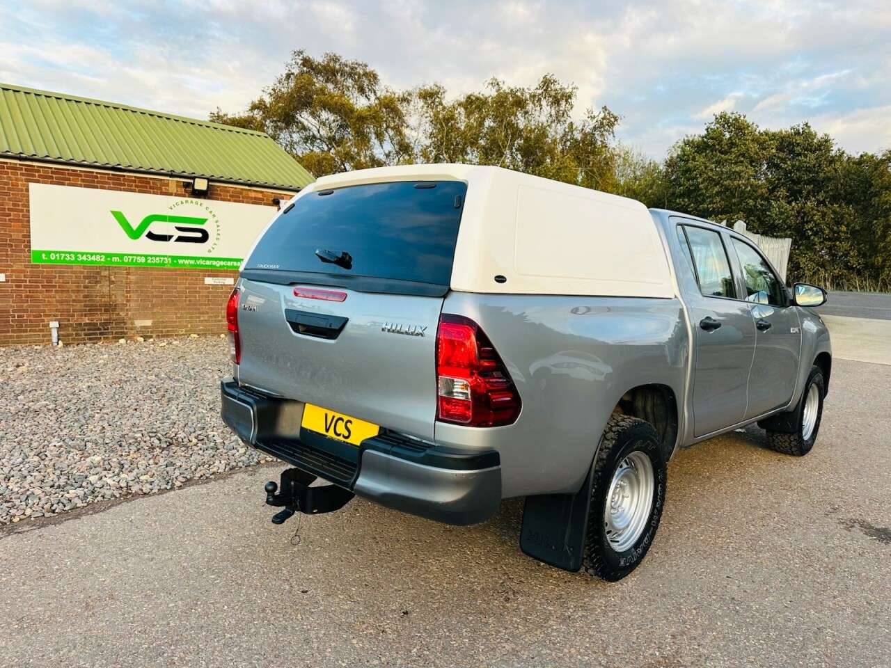 2019 TOYOTA HI-LUX 2019 TOYOTA HI-LUX