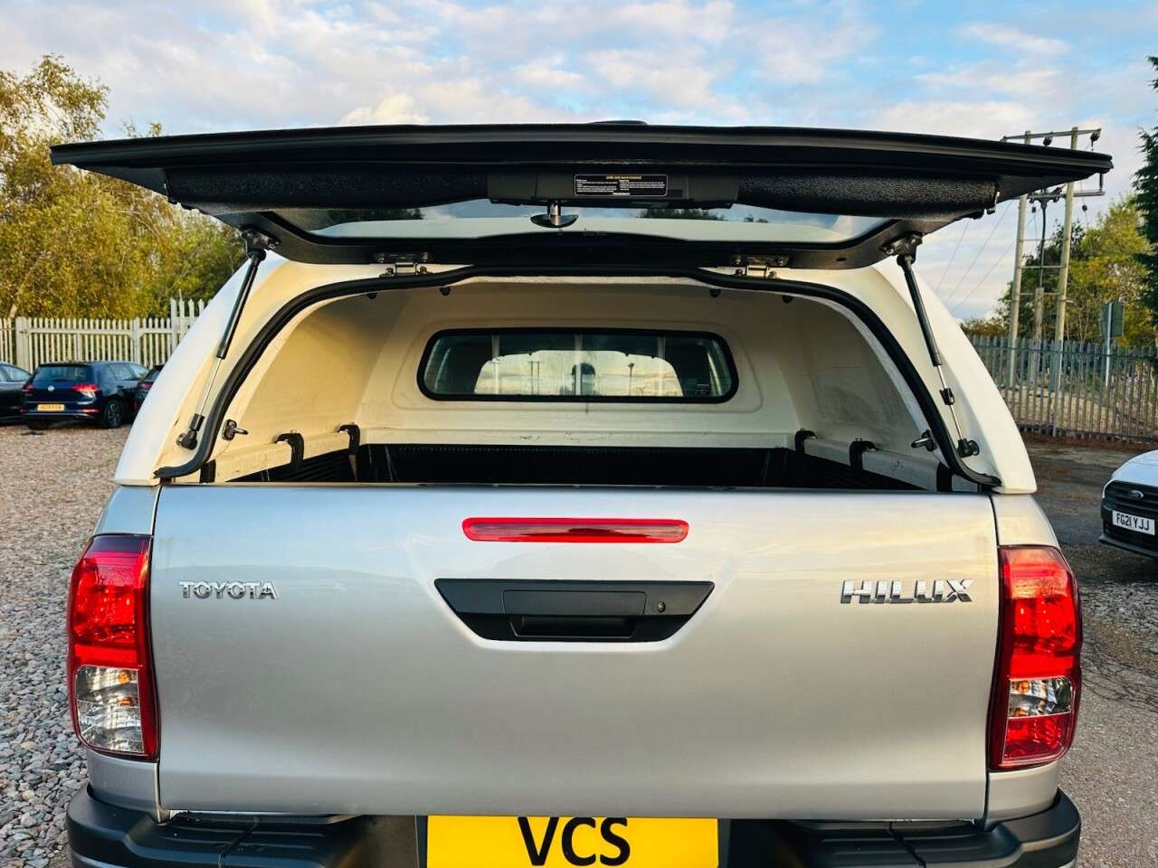 2019 TOYOTA HI-LUX 2019 TOYOTA HI-LUX