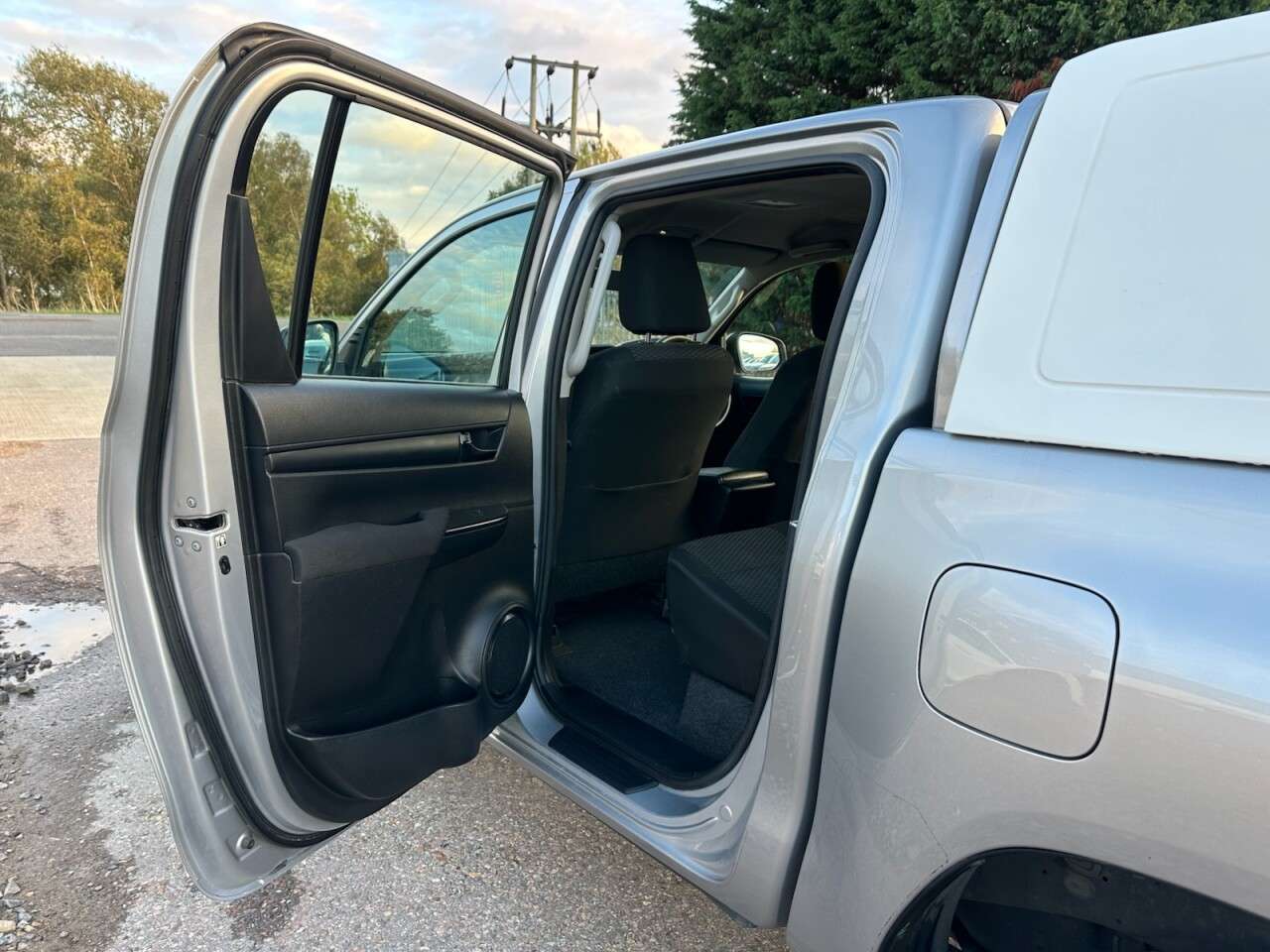 2019 TOYOTA HI-LUX 2019 TOYOTA HI-LUX