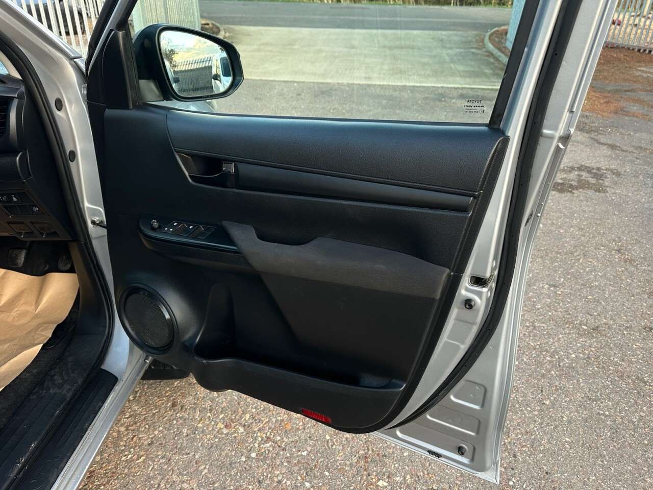 2019 TOYOTA HI-LUX 2019 TOYOTA HI-LUX