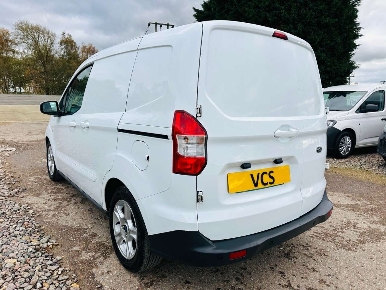 2021 FORD TRANSIT COURIER 2021 FORD TRANSIT COURIER