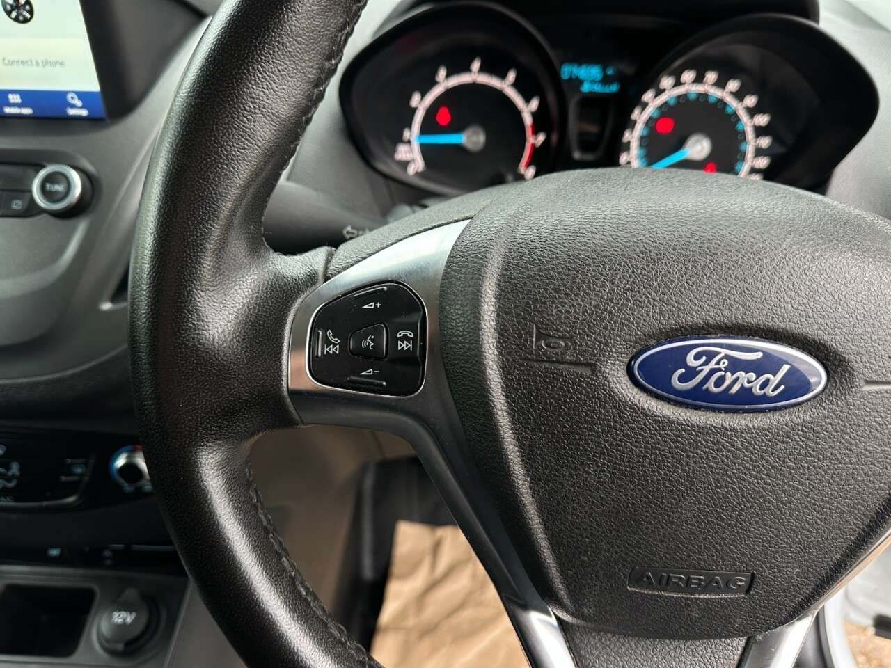 2021 FORD TRANSIT COURIER 2021 FORD TRANSIT COURIER