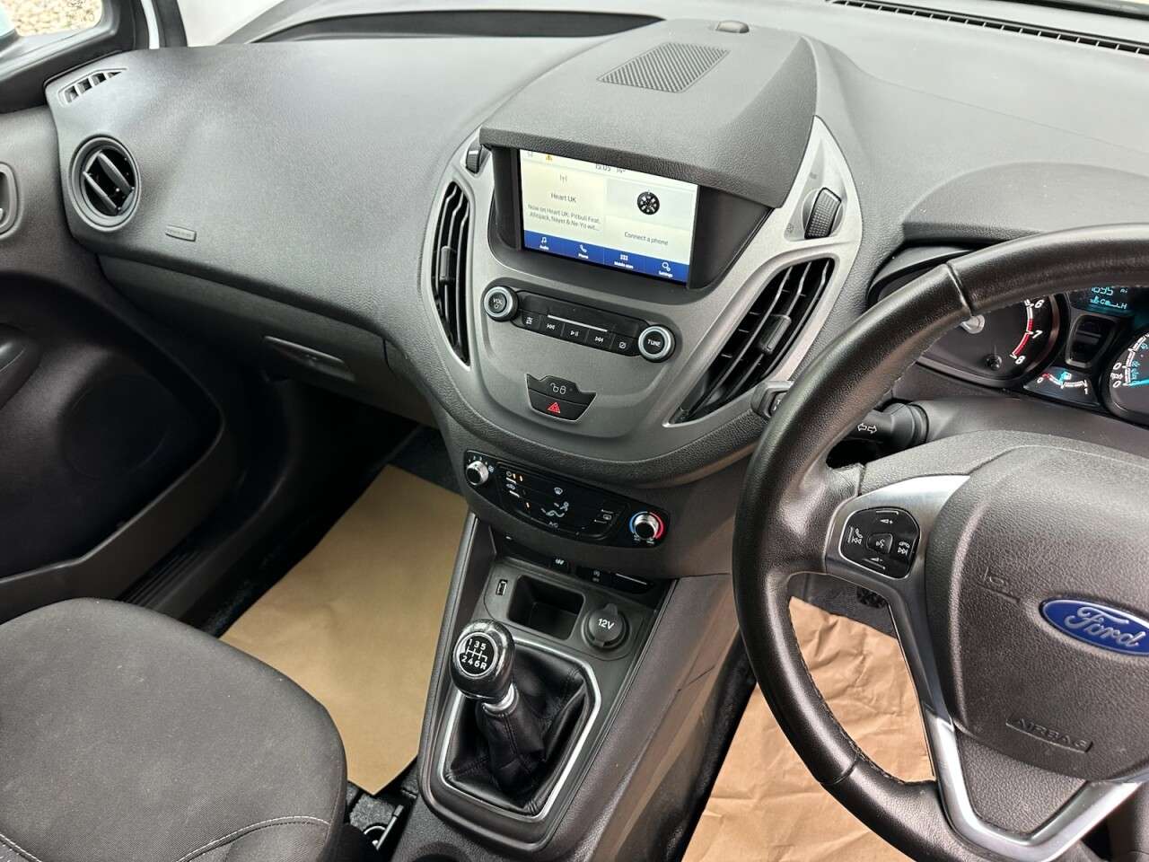 2021 FORD TRANSIT COURIER 2021 FORD TRANSIT COURIER