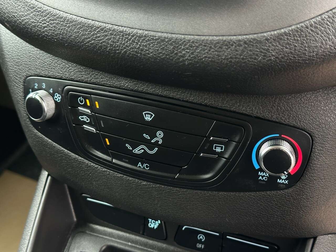 2021 FORD TRANSIT COURIER 2021 FORD TRANSIT COURIER