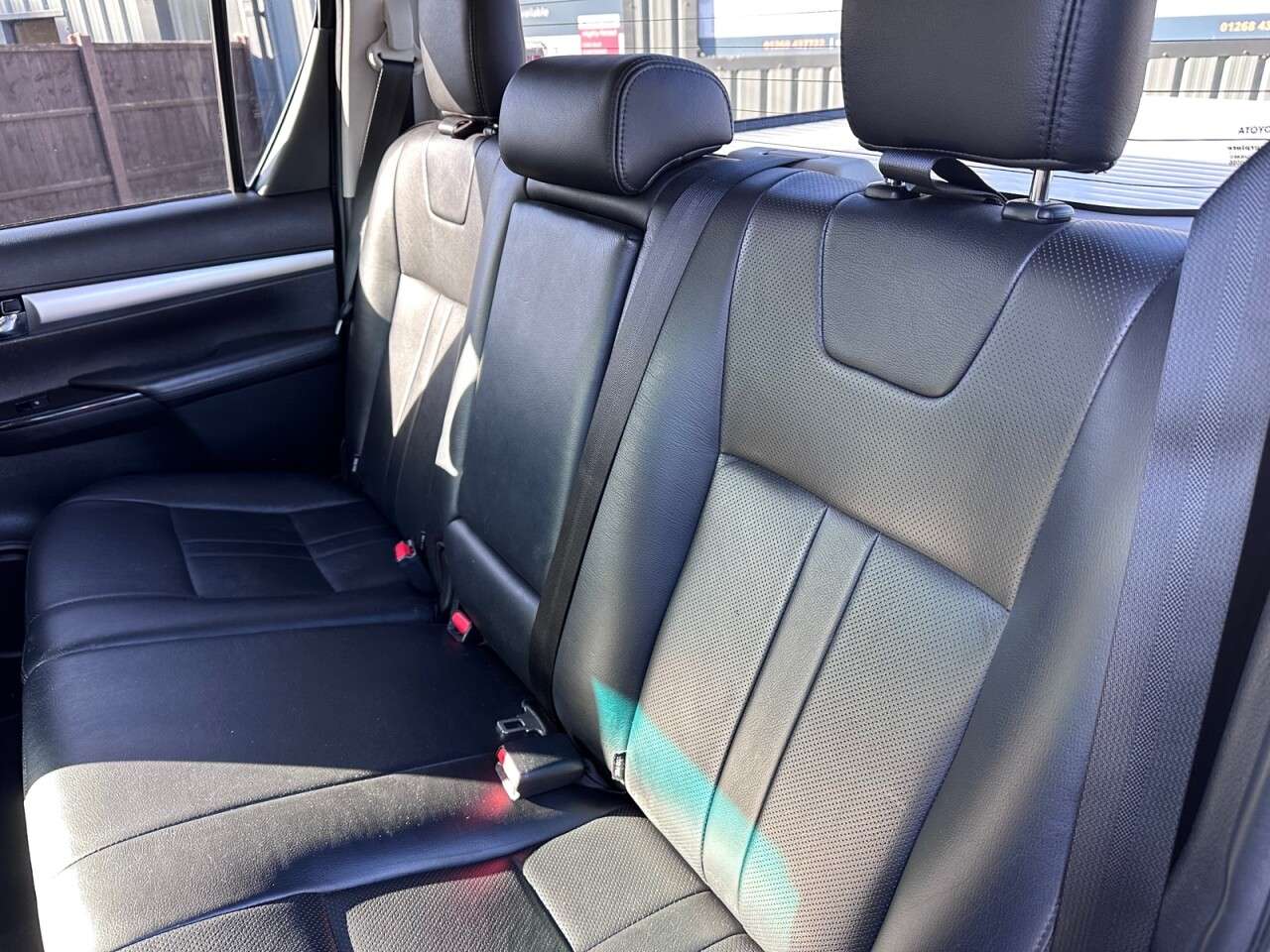 null TOYOTA HI-LUX null TOYOTA HI-LUX