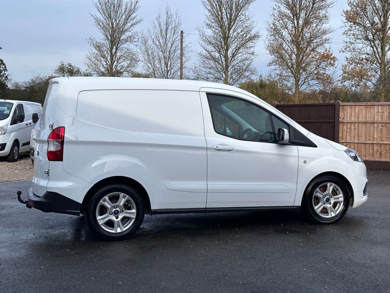 2019 FORD TRANSIT COURIER 2019 FORD TRANSIT COURIER