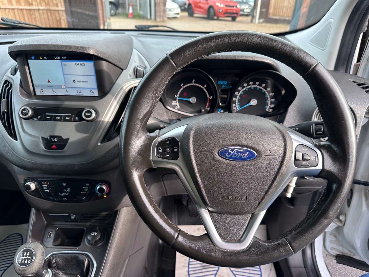 2019 FORD TRANSIT COURIER 2019 FORD TRANSIT COURIER