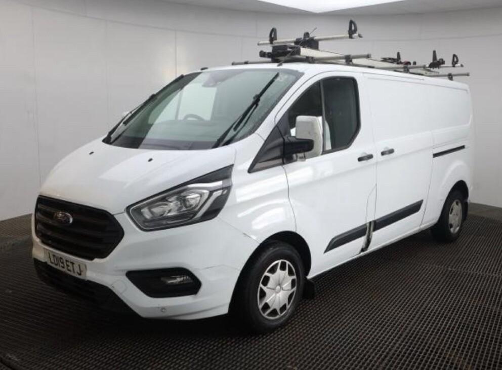 Check out this Ford Transit Custom 2019 Diesel Manual