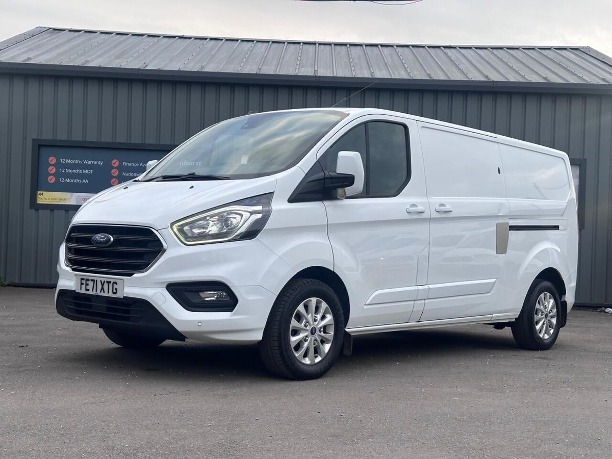 Check out this Ford Transit Custom 2021 Diesel Manual