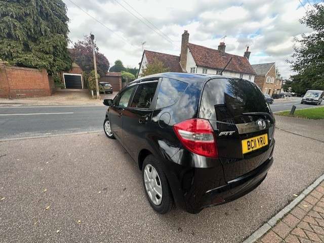 2011 HONDA JAZZ 2011 HONDA JAZZ