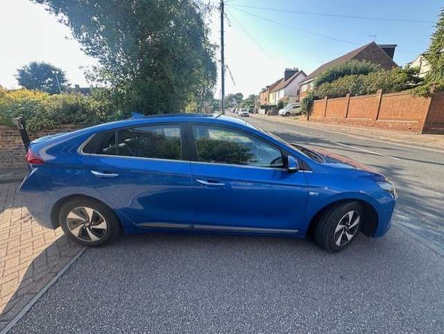 2017 HYUNDAI IONIQ 2017 HYUNDAI IONIQ