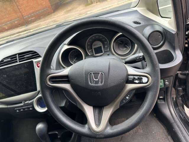 2011 HONDA JAZZ 2011 HONDA JAZZ