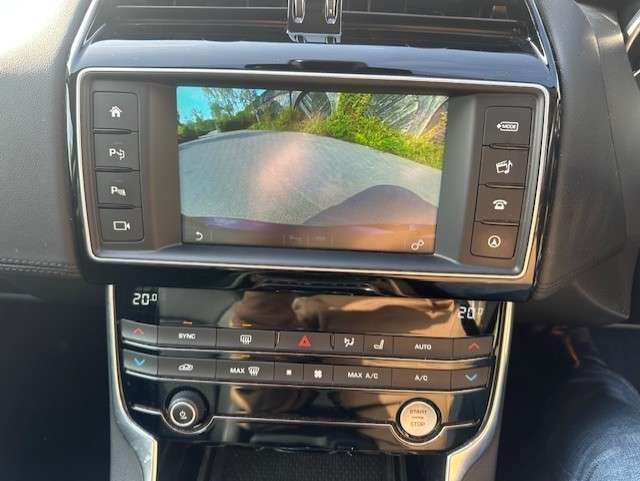 2016 JAGUAR XE 2016 JAGUAR XE