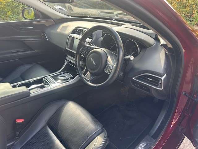 2016 JAGUAR XE 2016 JAGUAR XE