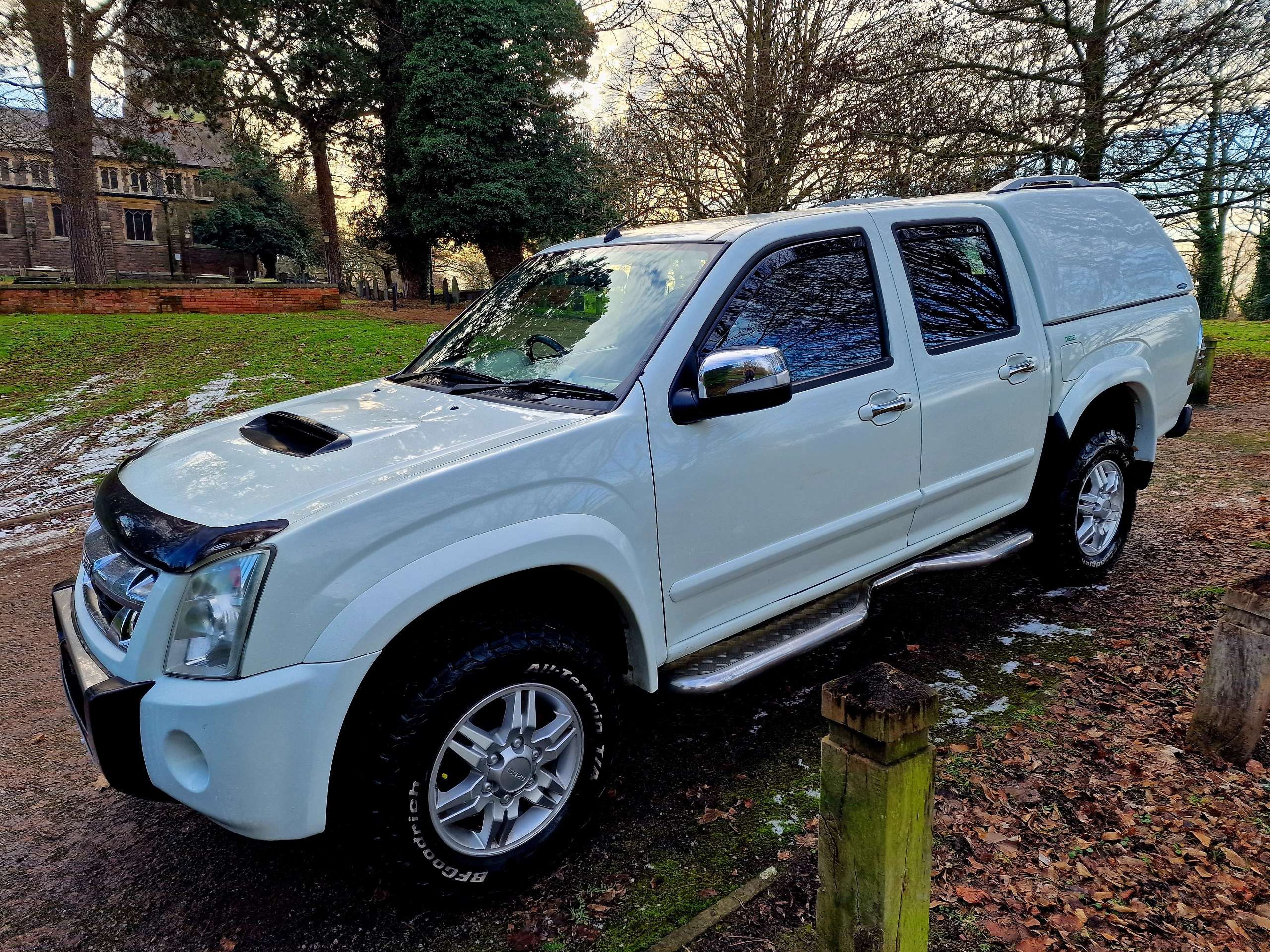 2010 ISUZU RODEO 2010 ISUZU RODEO