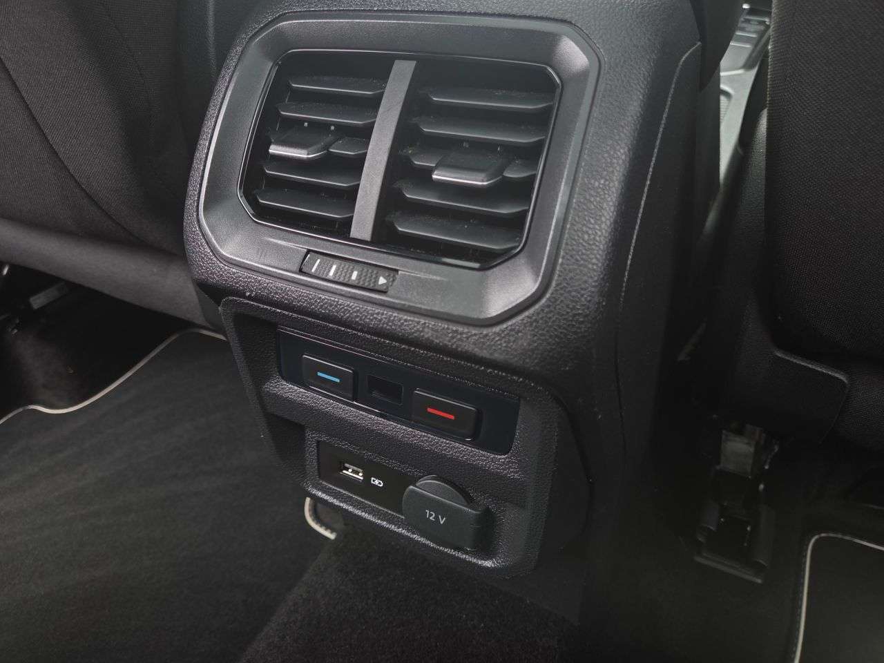 2019 VOLKSWAGEN TIGUAN 2019 VOLKSWAGEN TIGUAN