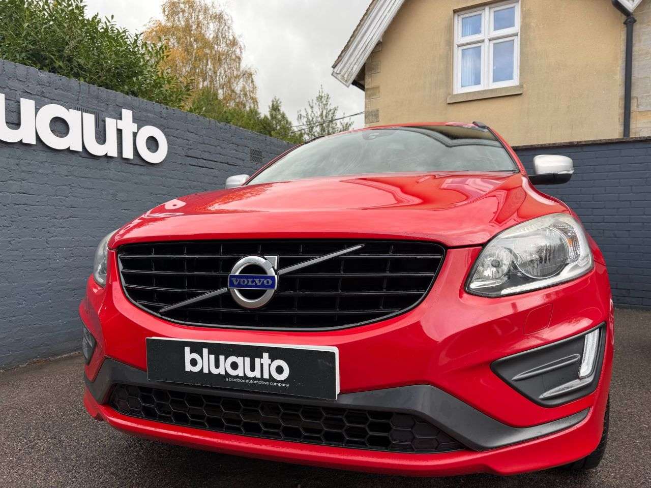 2017 VOLVO XC60 2017 VOLVO XC60