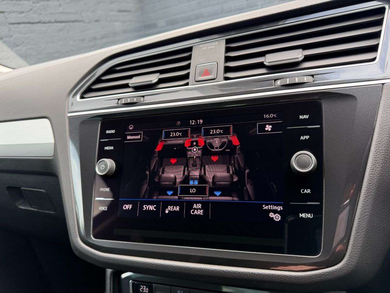 2018 VOLKSWAGEN TIGUAN 2018 VOLKSWAGEN TIGUAN