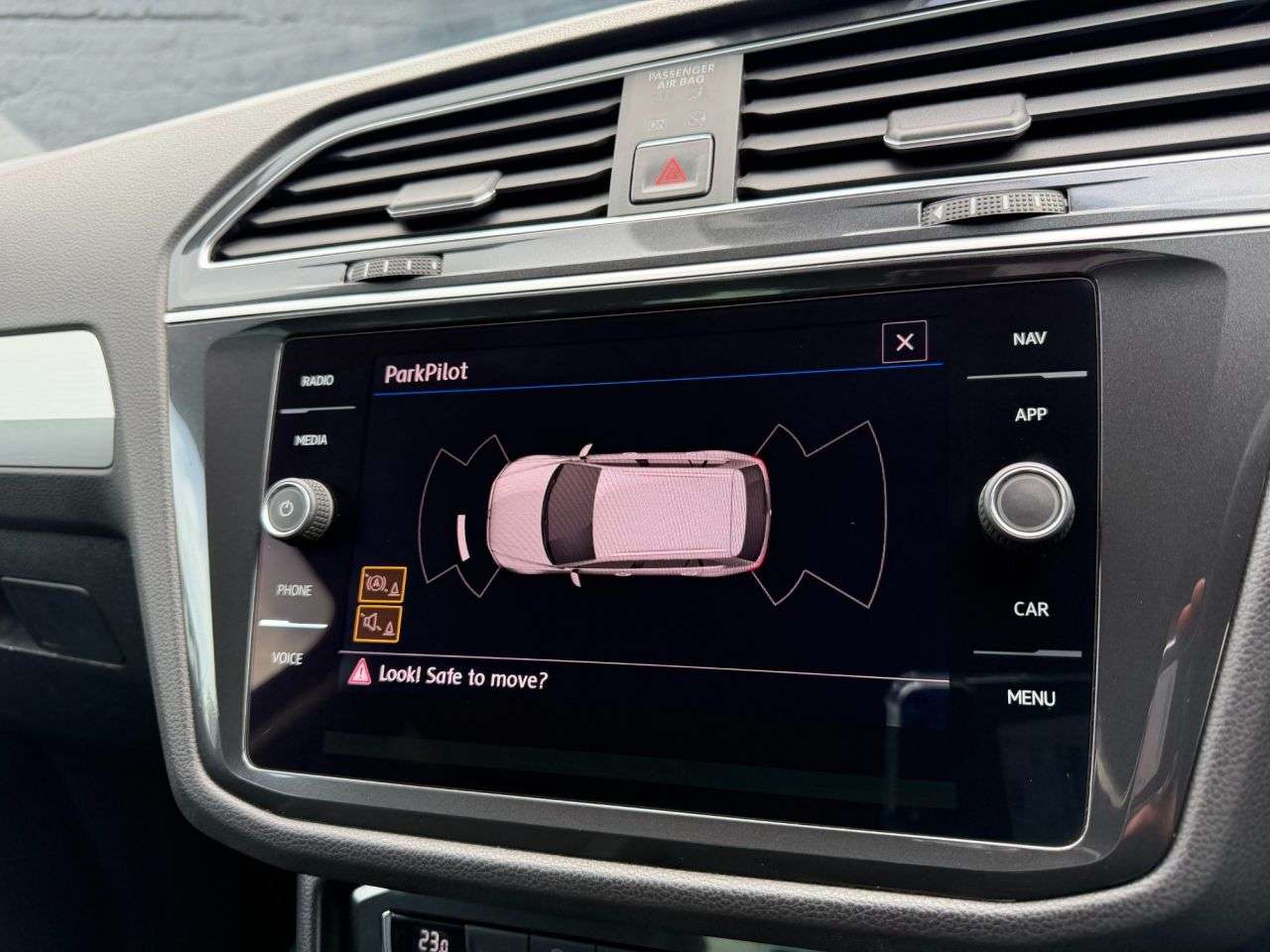 2018 VOLKSWAGEN TIGUAN 2018 VOLKSWAGEN TIGUAN