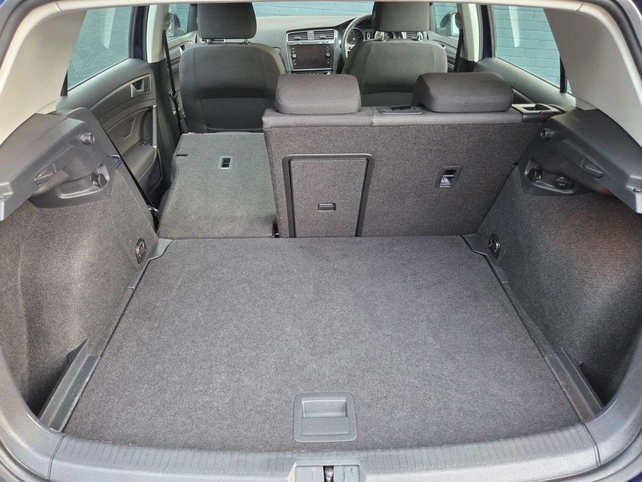 2018 VOLKSWAGEN GOLF 2018 VOLKSWAGEN GOLF