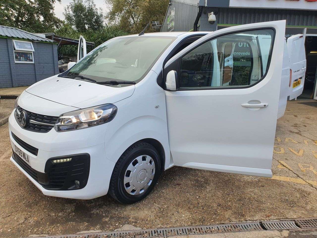 2019 VAUXHALL VIVARO 2019 VAUXHALL VIVARO