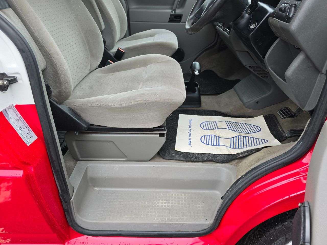 2000 VOLKSWAGEN CARAVELLE 2000 VOLKSWAGEN CARAVELLE