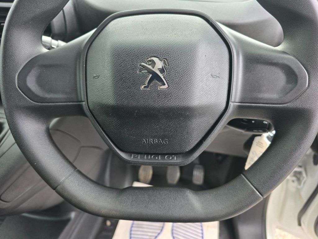2020 PEUGEOT PARTNER 2020 PEUGEOT PARTNER