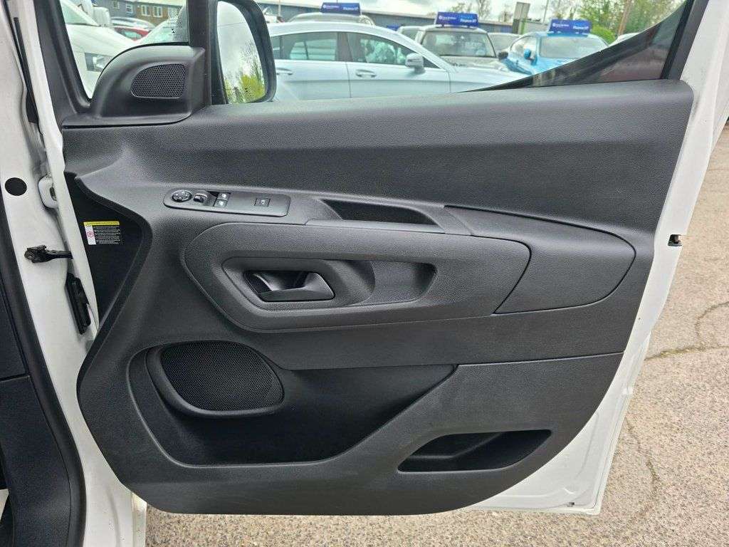 2020 PEUGEOT PARTNER 2020 PEUGEOT PARTNER