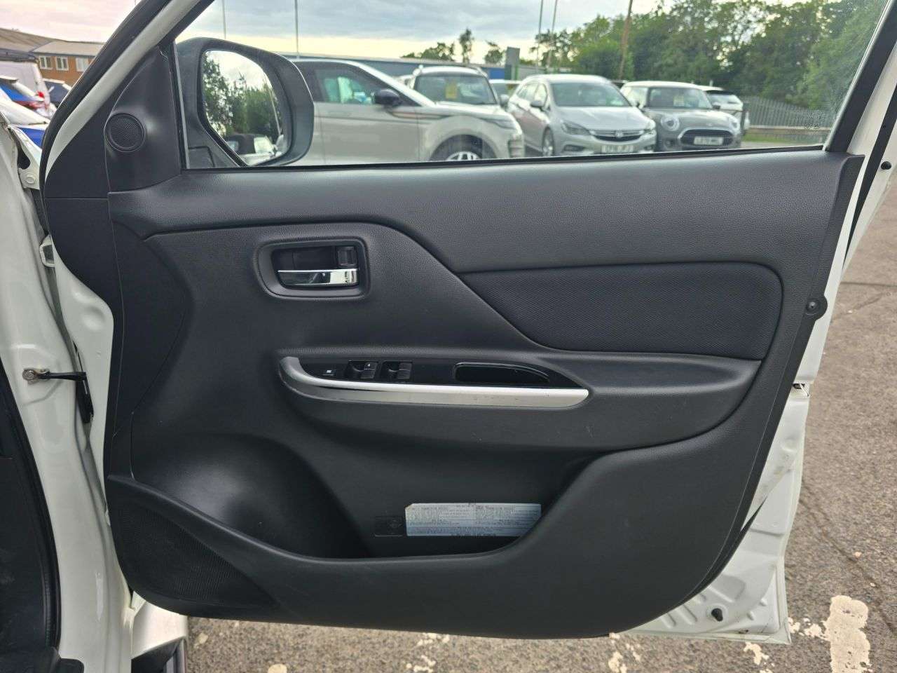 2020 MITSUBISHI L200 2020 MITSUBISHI L200