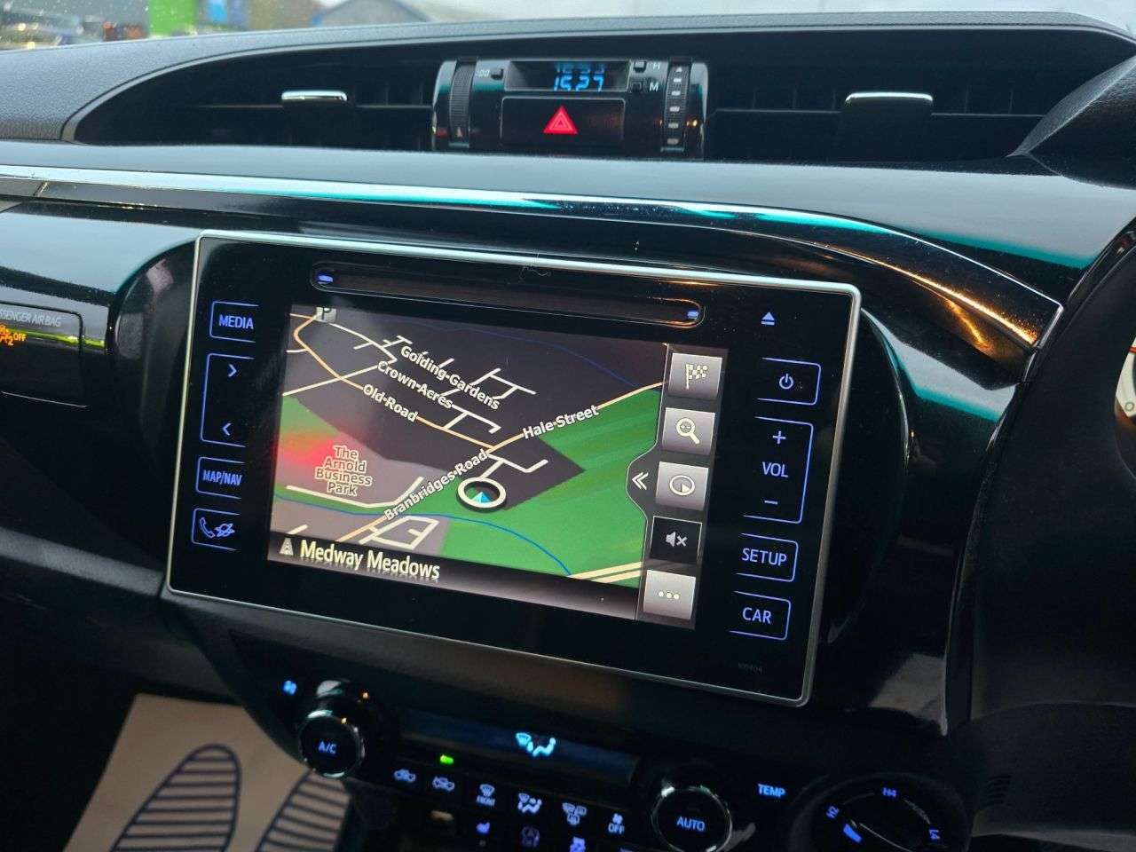 2019 TOYOTA HI-LUX 2019 TOYOTA HI-LUX