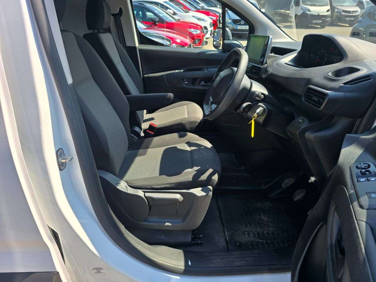 2021 PEUGEOT PARTNER 2021 PEUGEOT PARTNER