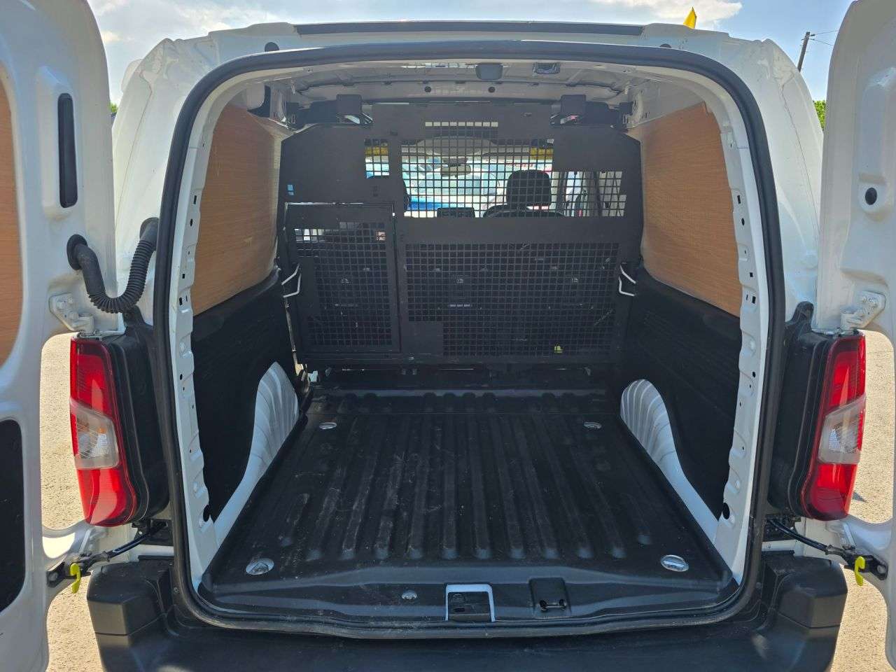 2021 PEUGEOT PARTNER 2021 PEUGEOT PARTNER