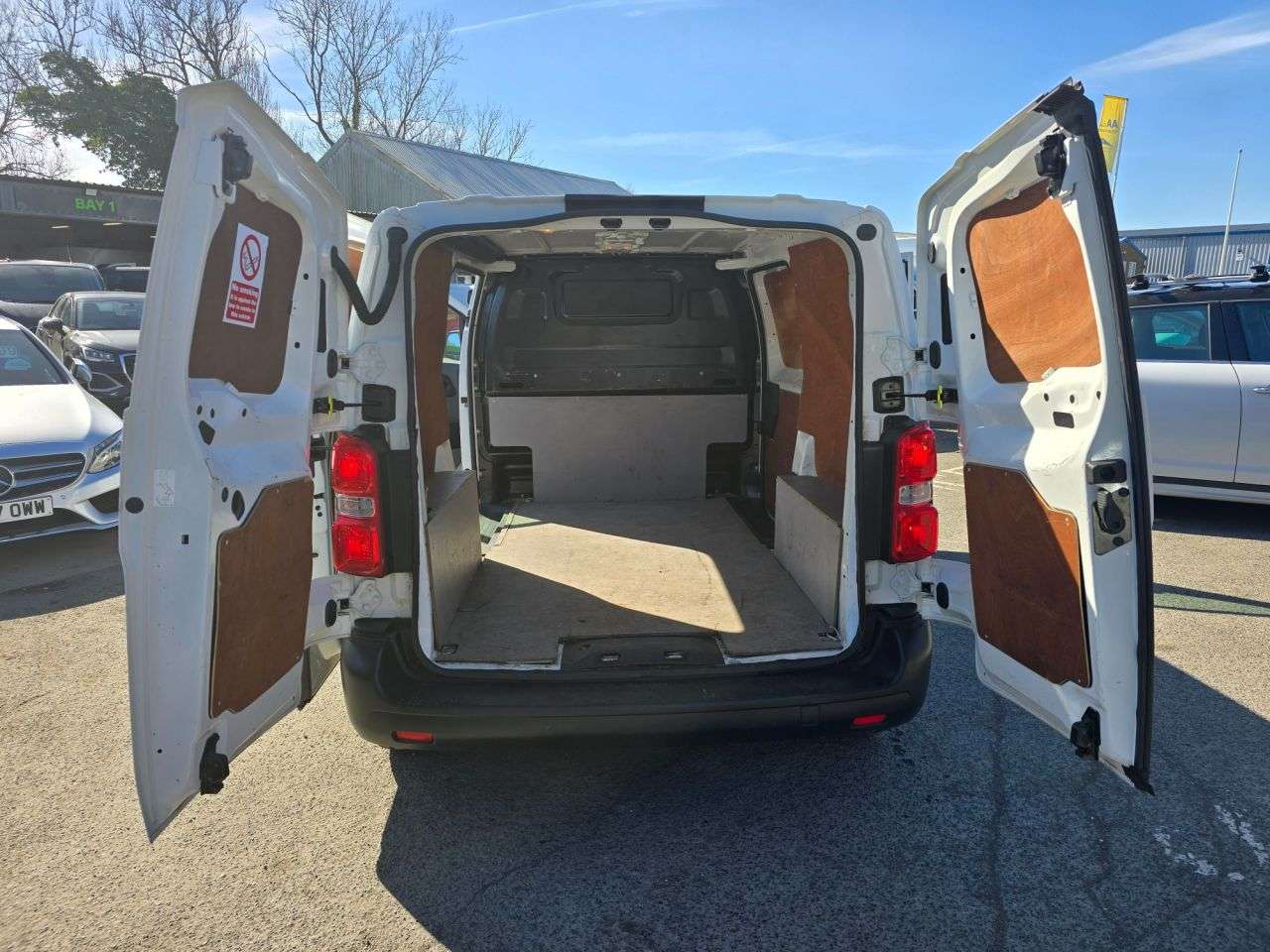 2022 VAUXHALL VIVARO-E 2022 VAUXHALL VIVARO-E