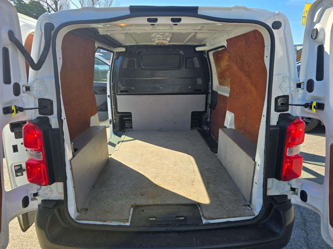 2022 VAUXHALL VIVARO-E 2022 VAUXHALL VIVARO-E