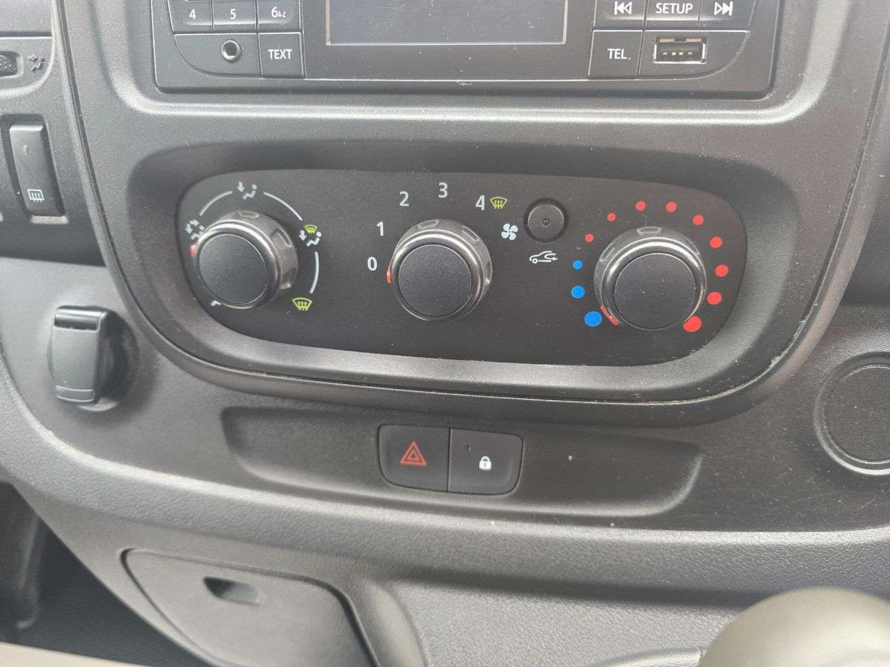 2018 VAUXHALL VIVARO 2018 VAUXHALL VIVARO