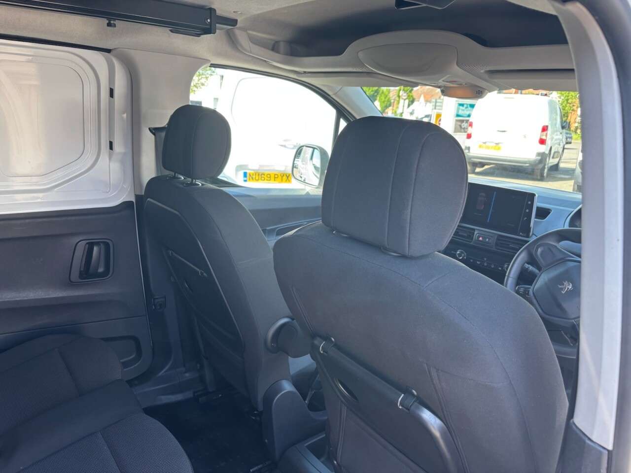 2021 PEUGEOT PARTNER 2021 PEUGEOT PARTNER