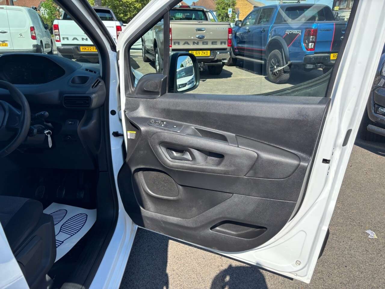 2021 PEUGEOT PARTNER 2021 PEUGEOT PARTNER