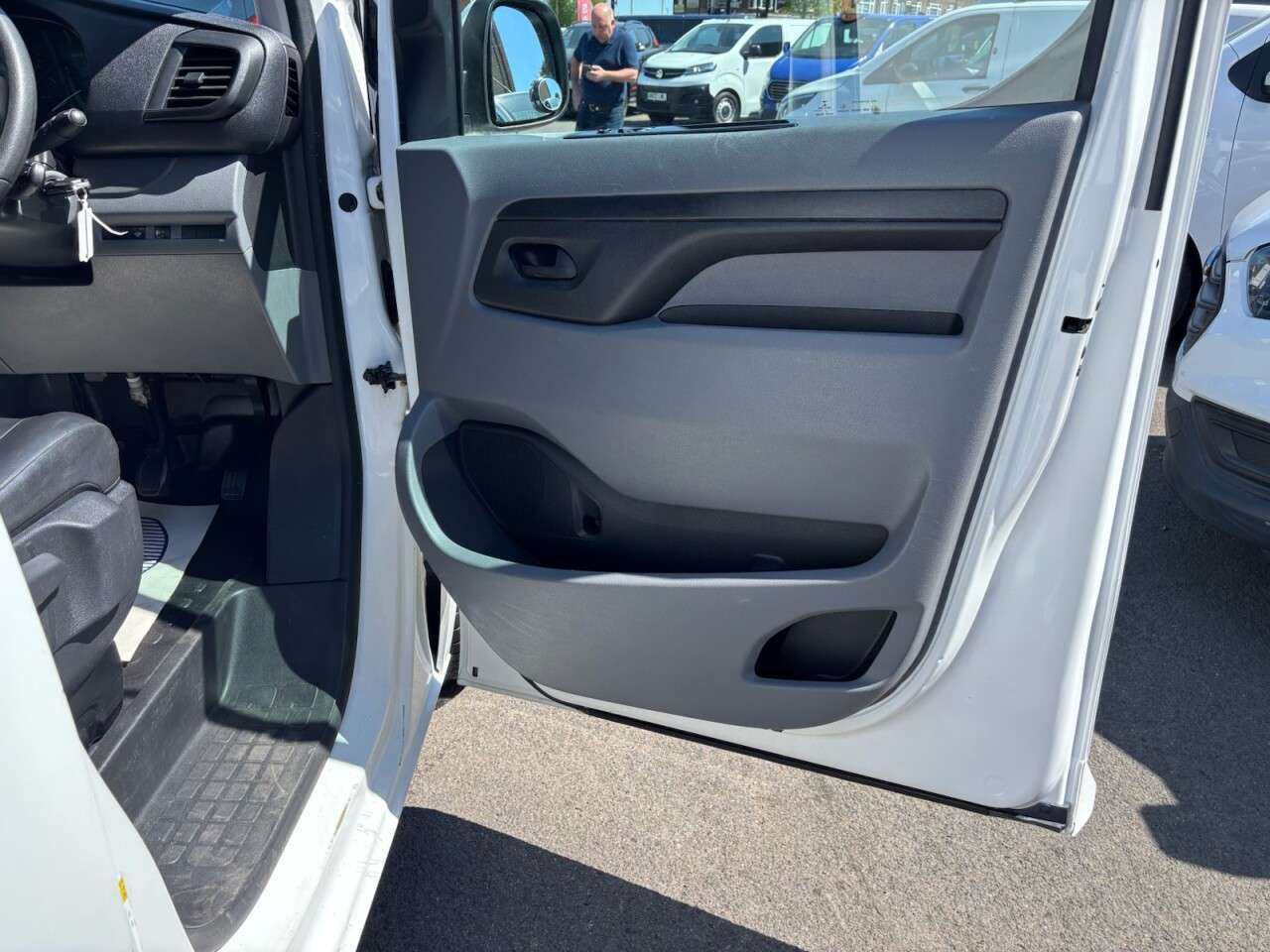 2019 VAUXHALL VIVARO 2019 VAUXHALL VIVARO