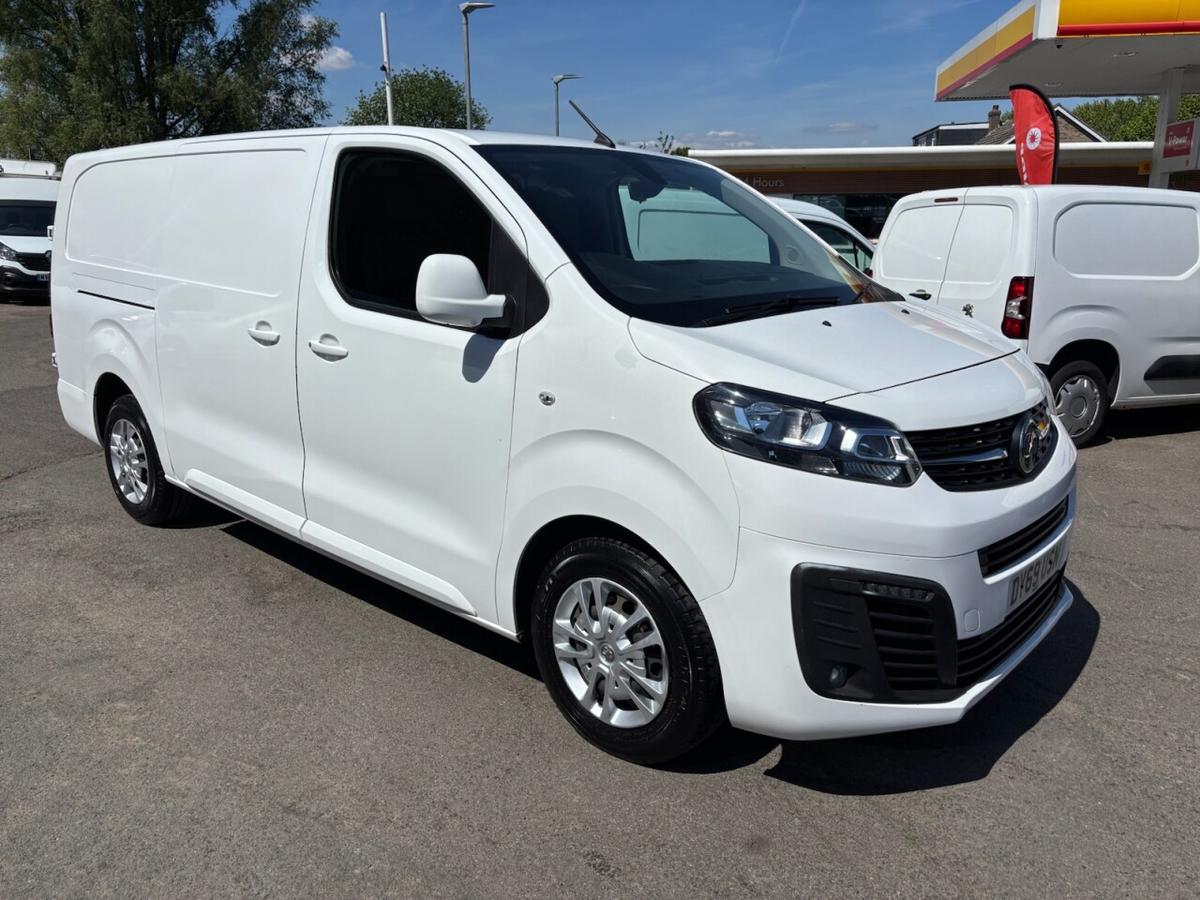 Check out this Vauxhall Vivaro 2019 Diesel Manual