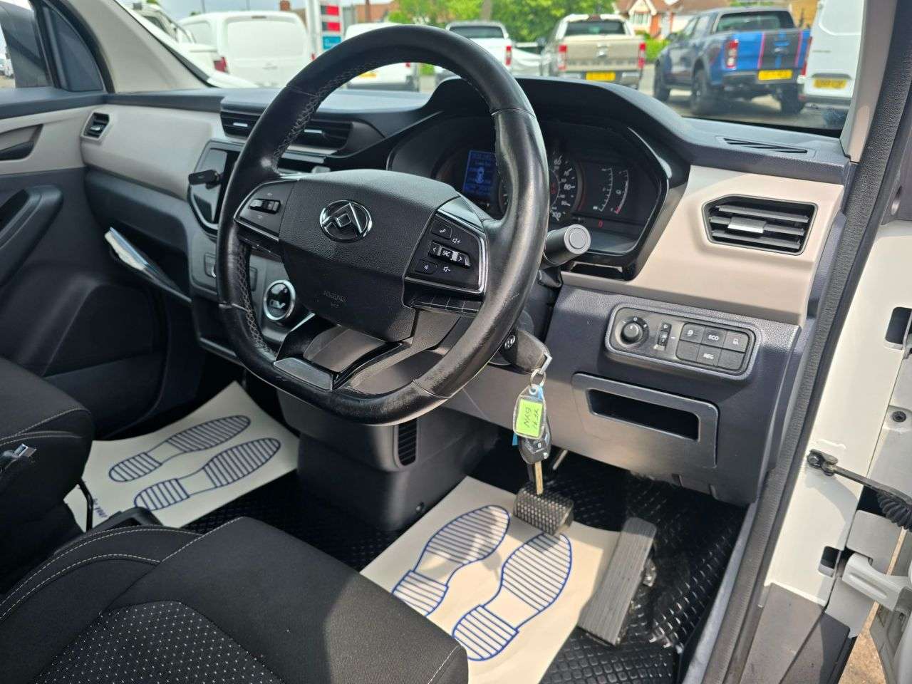 2022 MAXUS EDELIVER 3 2022 MAXUS EDELIVER 3