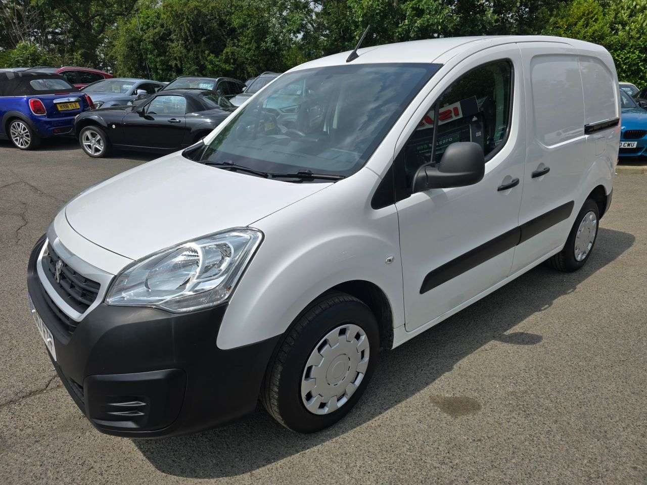 2017 PEUGEOT PARTNER 2017 PEUGEOT PARTNER