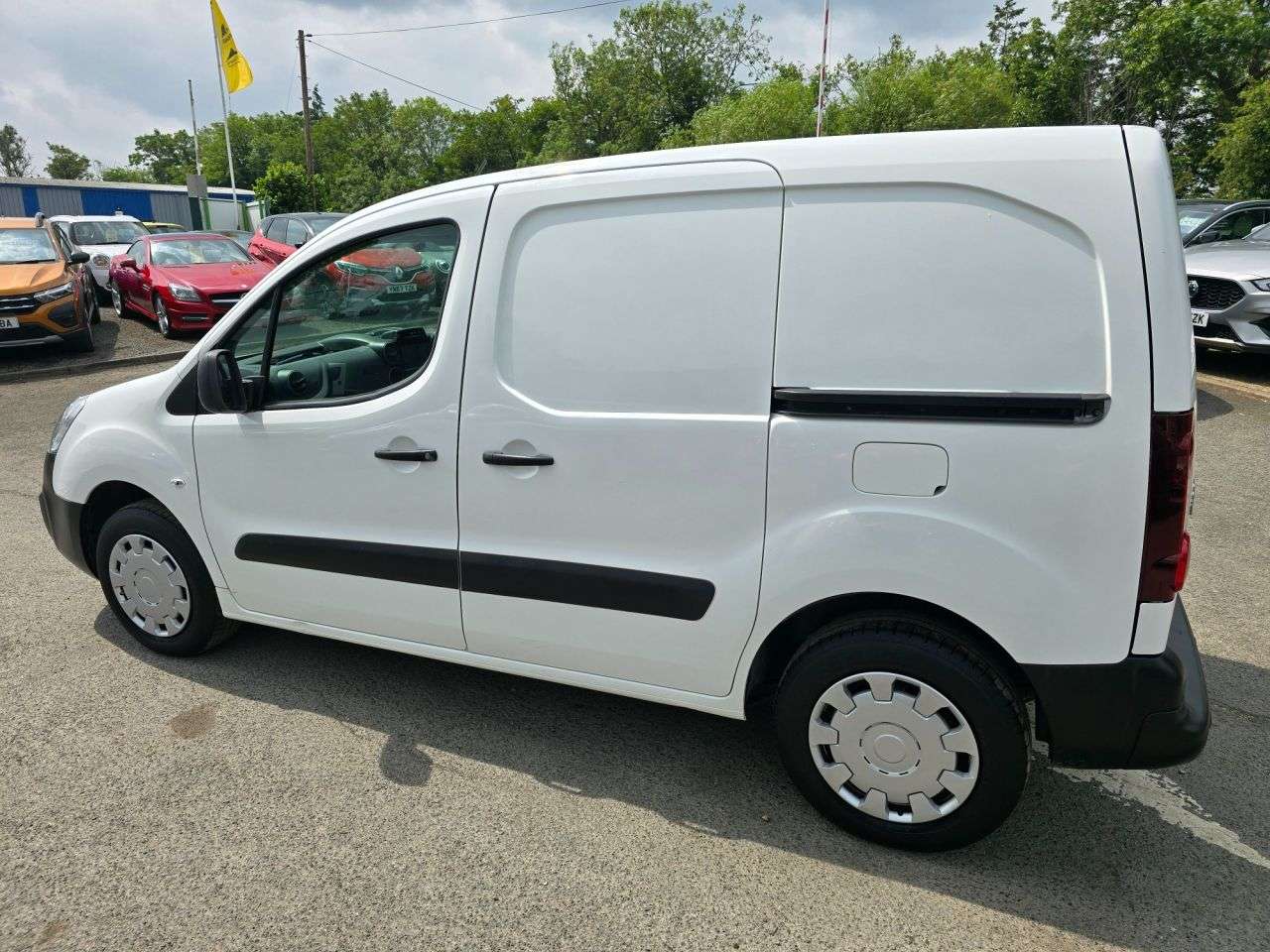 2017 PEUGEOT PARTNER 2017 PEUGEOT PARTNER