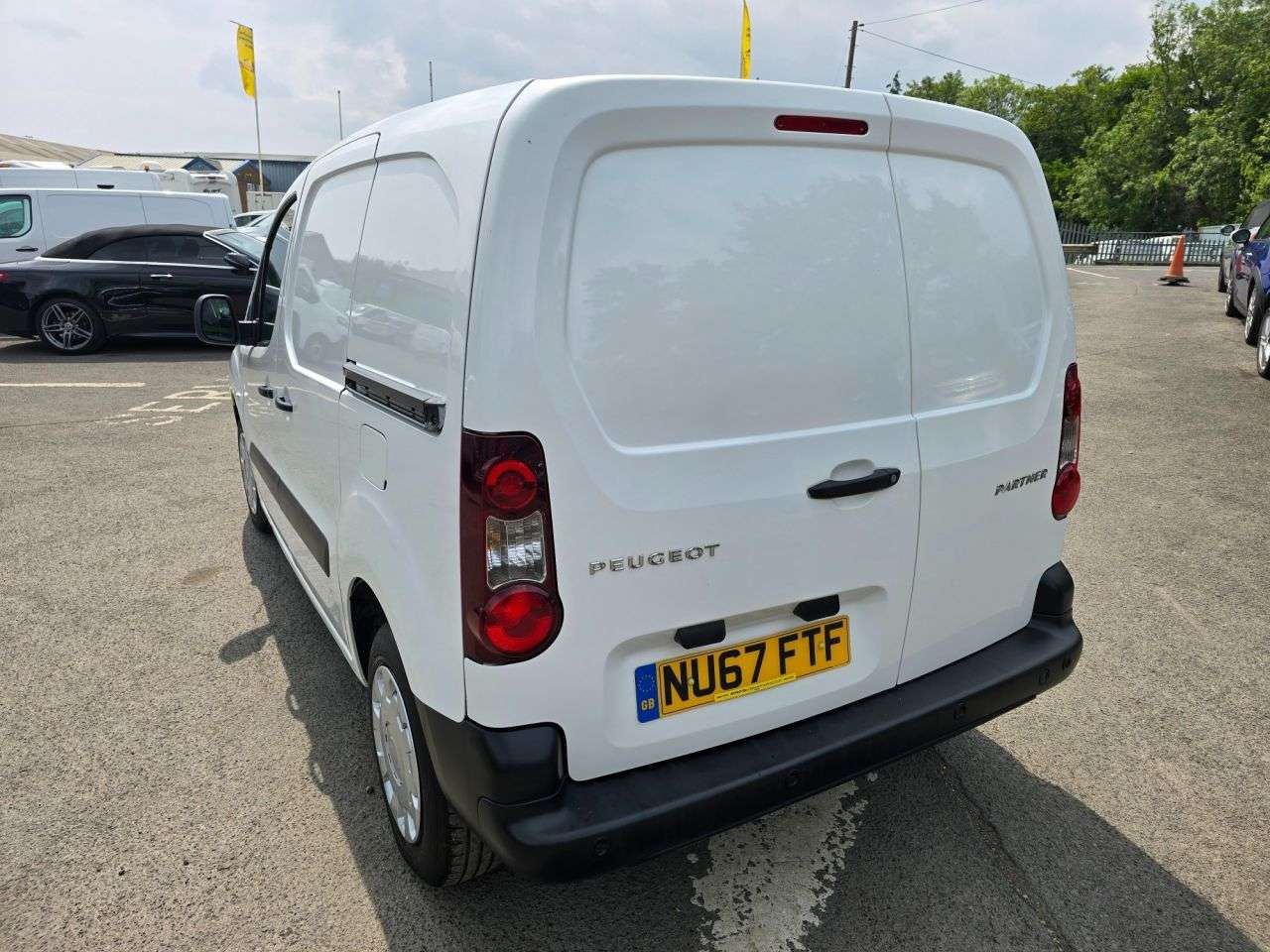 2017 PEUGEOT PARTNER 2017 PEUGEOT PARTNER