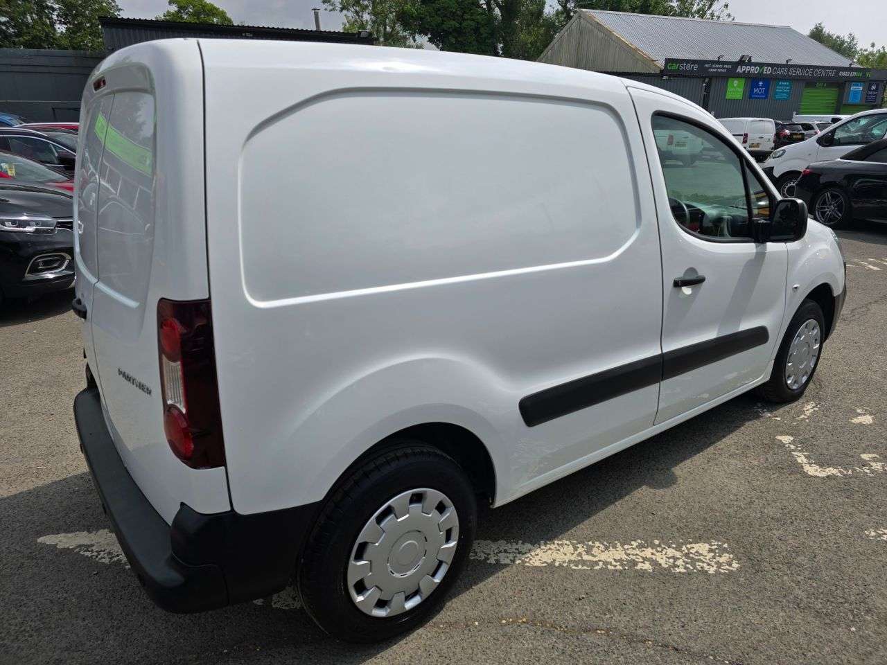 2017 PEUGEOT PARTNER 2017 PEUGEOT PARTNER