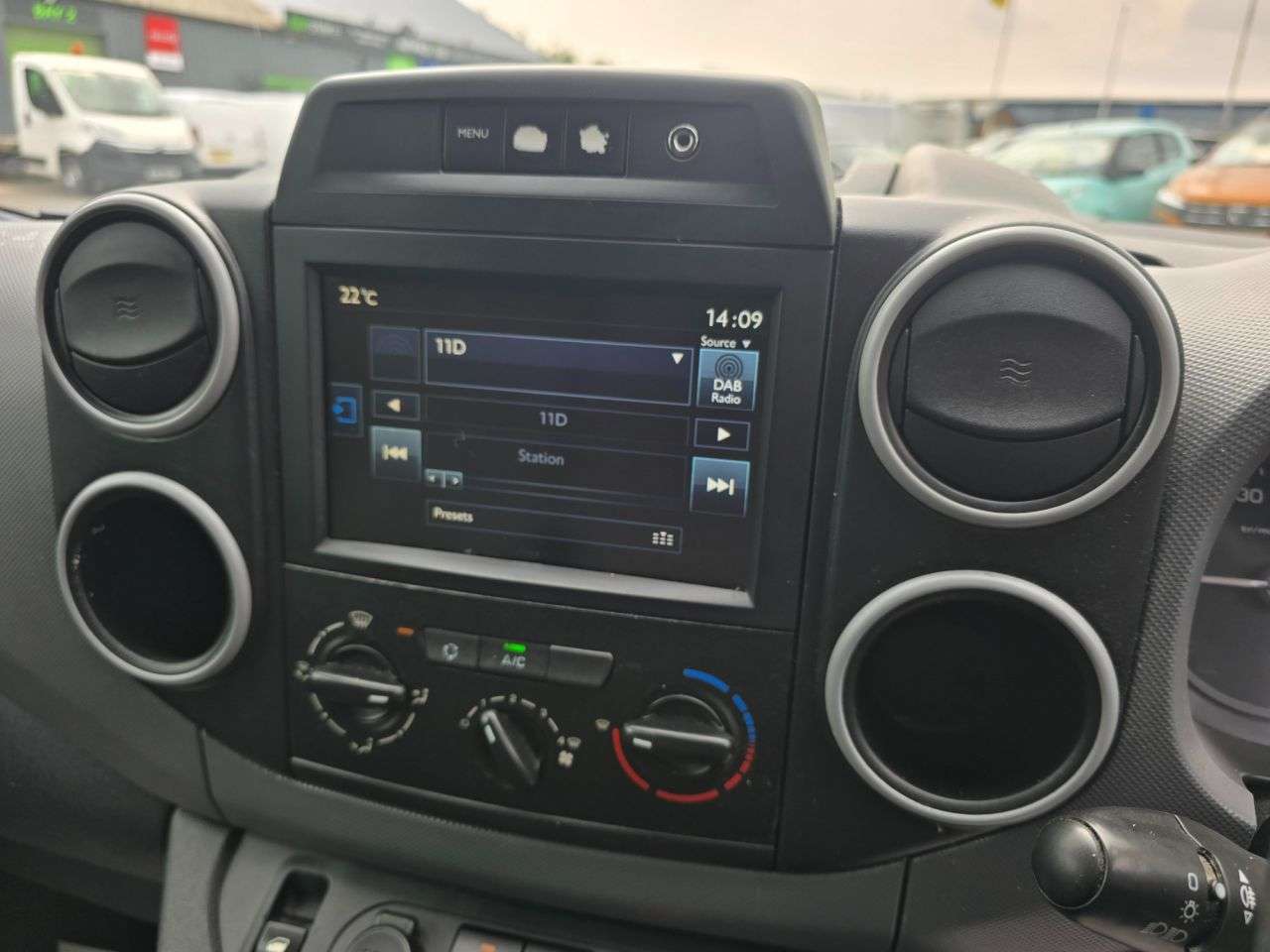 2017 PEUGEOT PARTNER 2017 PEUGEOT PARTNER