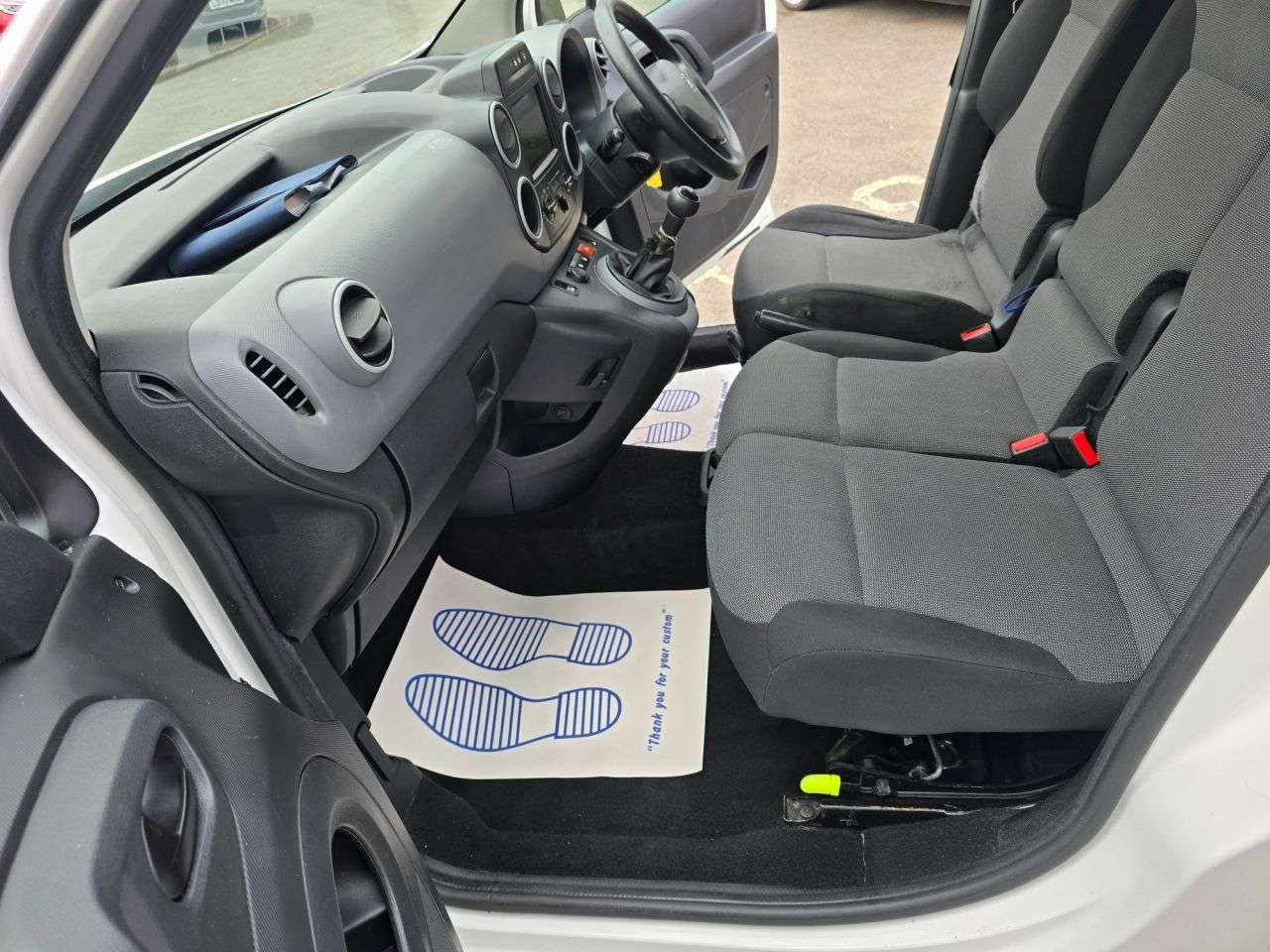 2017 PEUGEOT PARTNER 2017 PEUGEOT PARTNER