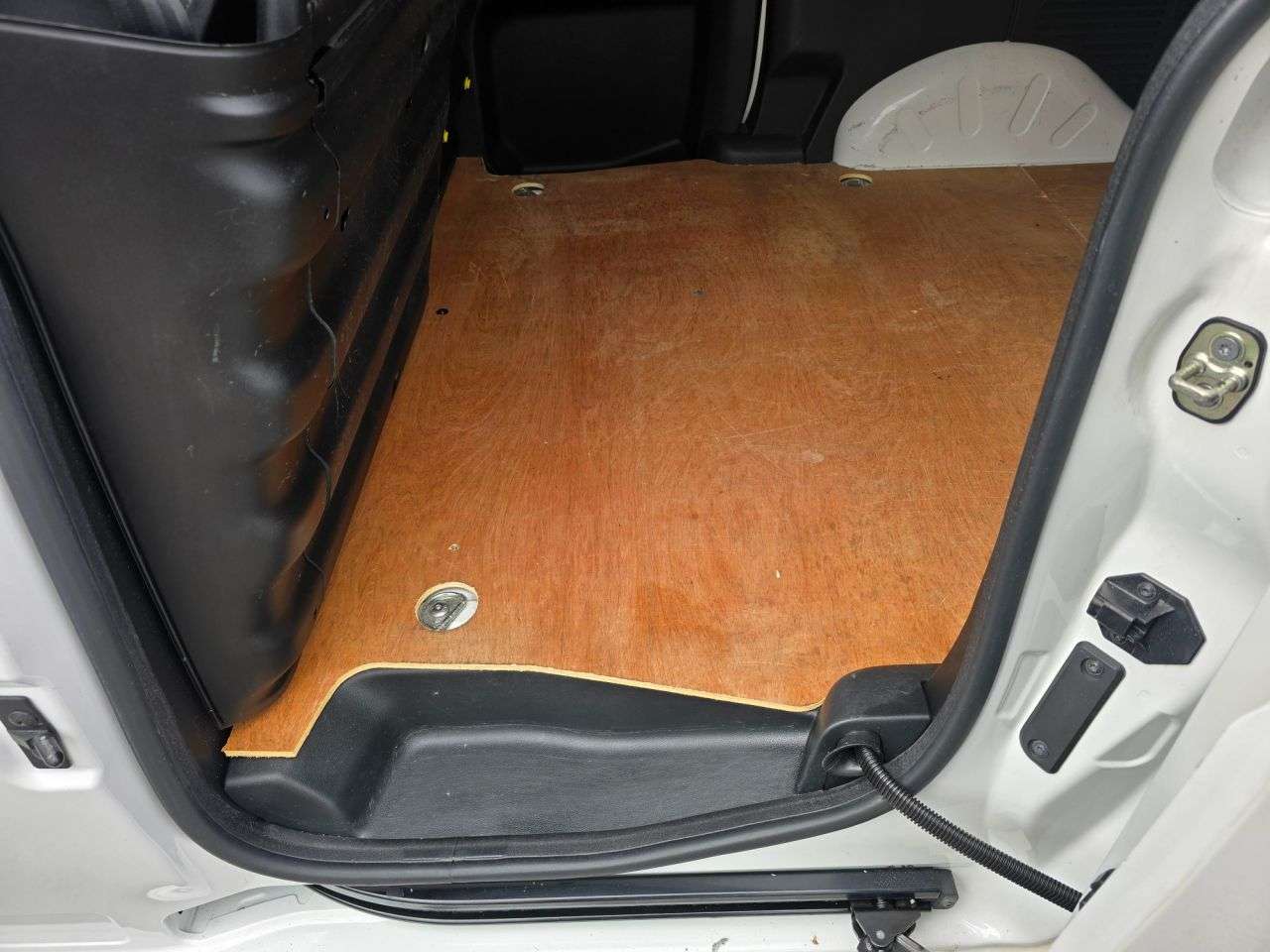 2017 PEUGEOT PARTNER 2017 PEUGEOT PARTNER