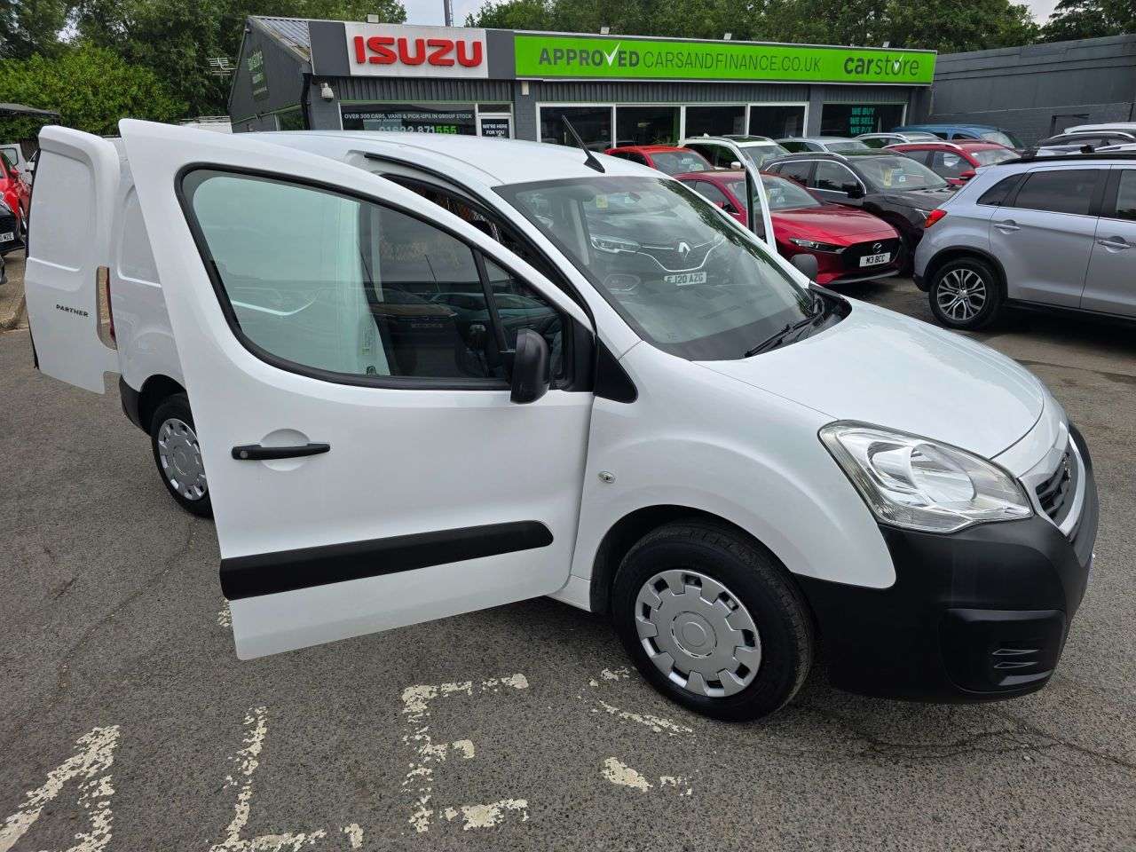 2017 PEUGEOT PARTNER 2017 PEUGEOT PARTNER